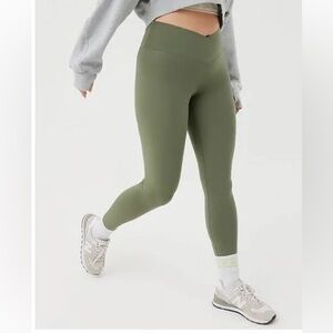 Aerie Offline Real Me High Waisted Crossover Leggings Olive Green
